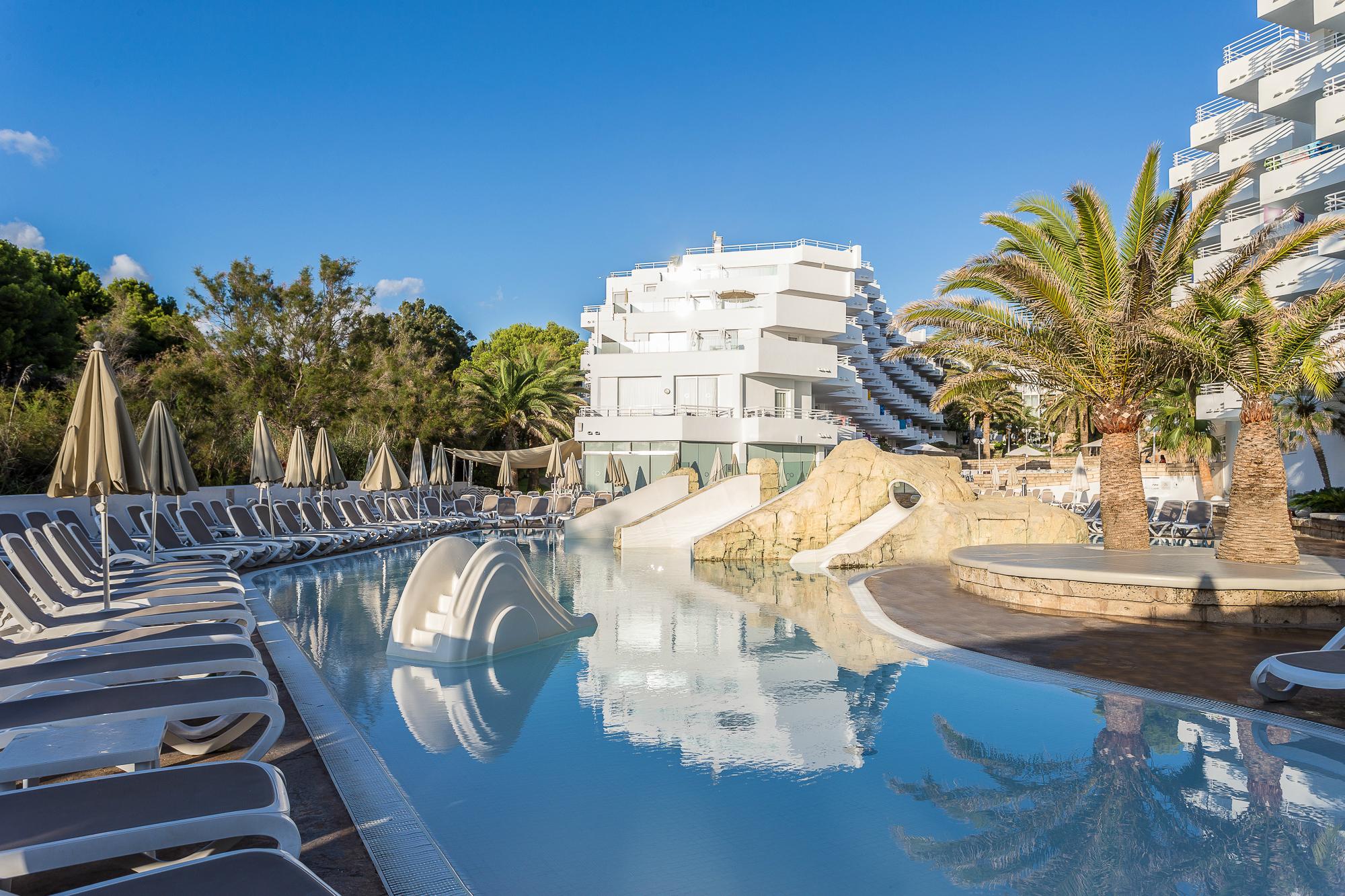 Fergus Style Cala Blanca Suites Santa Ponça Exteriér fotografie